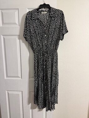 Women’s Large Black Floral Midi Dress